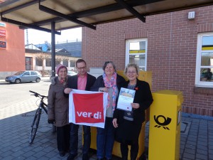 Mit dem Kollegen Weimann, Betriebsrat bei der Deutschen Post AG und der Bezirksvorsitzenden des verdi-Bezirks Ingolstadt, Kollegin Hopfner. Foto: Privat